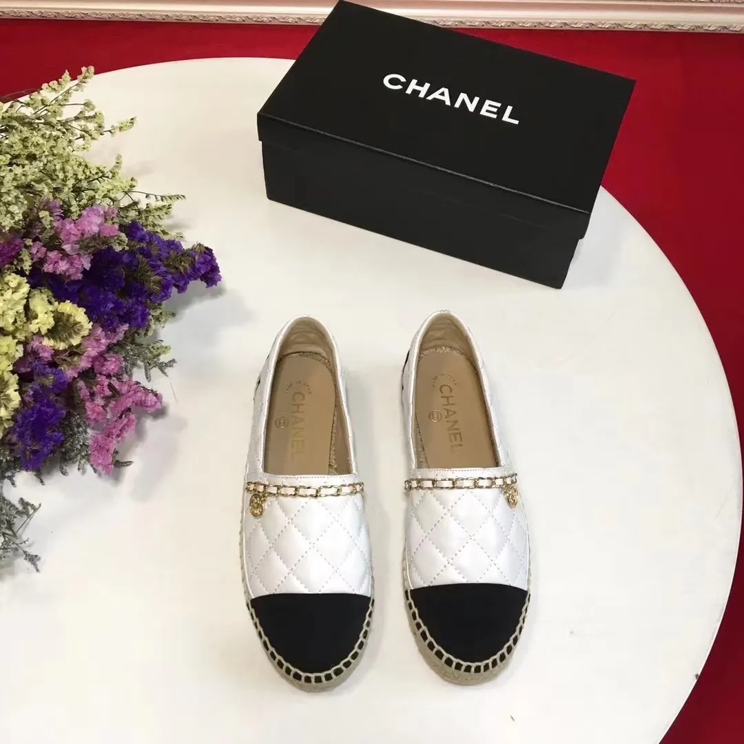 👟👟Ex-factory price 480👟👟 Size: 35-40🌹 🌈🌈[CHANEL Chanel] full range of fisherman shoes... The top version is welcome to compare with all the experts👟👟👟👟 (cloth, leather, lace, sequined) Wool mixed surface)💋💋The lining is made of original sheepskin (the hemp rope bottom and the rubber bottom are integrated) The 100-needle hemp rope is very thorough👍👍...High-quality customization🆚Purchasing agent source‼ ️ The popularity of fishermen’s shoes, I believe everyone who knows the goods knows that people on Earth/Mars are showing off their silk threads one after another💝💝 34-40 (41 and 42 can be customized and non-returnable) standard size 🎁Supporting packaging